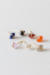  Page Sargisson 18KT Teeny Kite Stud Earring